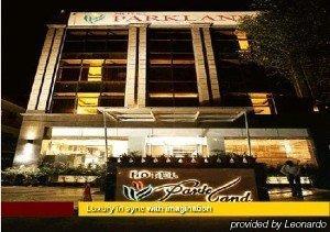 Hotel Parkland Chirag Enclave Νέο Δελχί Εξωτερικό φωτογραφία