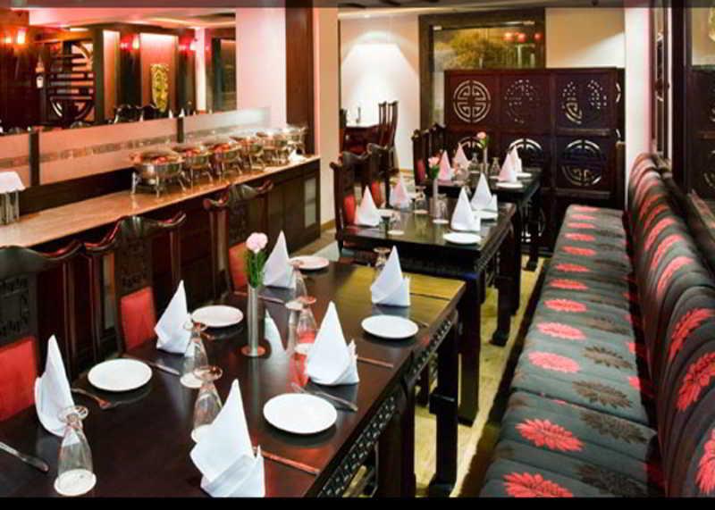 Hotel Parkland Chirag Enclave Νέο Δελχί Εξωτερικό φωτογραφία
