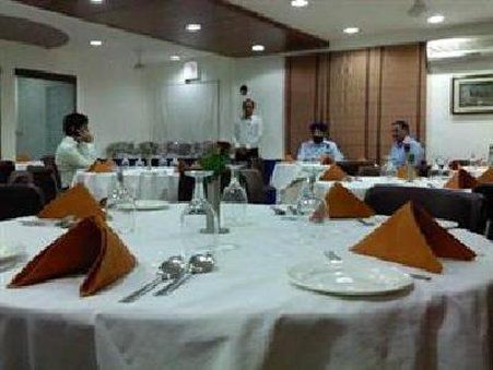 Hotel Parkland Chirag Enclave Νέο Δελχί Εσωτερικό φωτογραφία